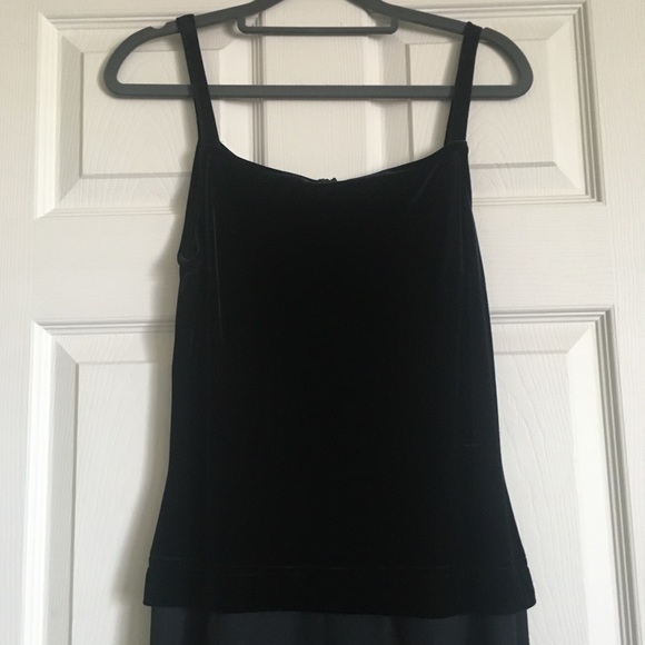 Full-length Black Velvet & Crepe Gown, Size 6 - Picture 2 of 5